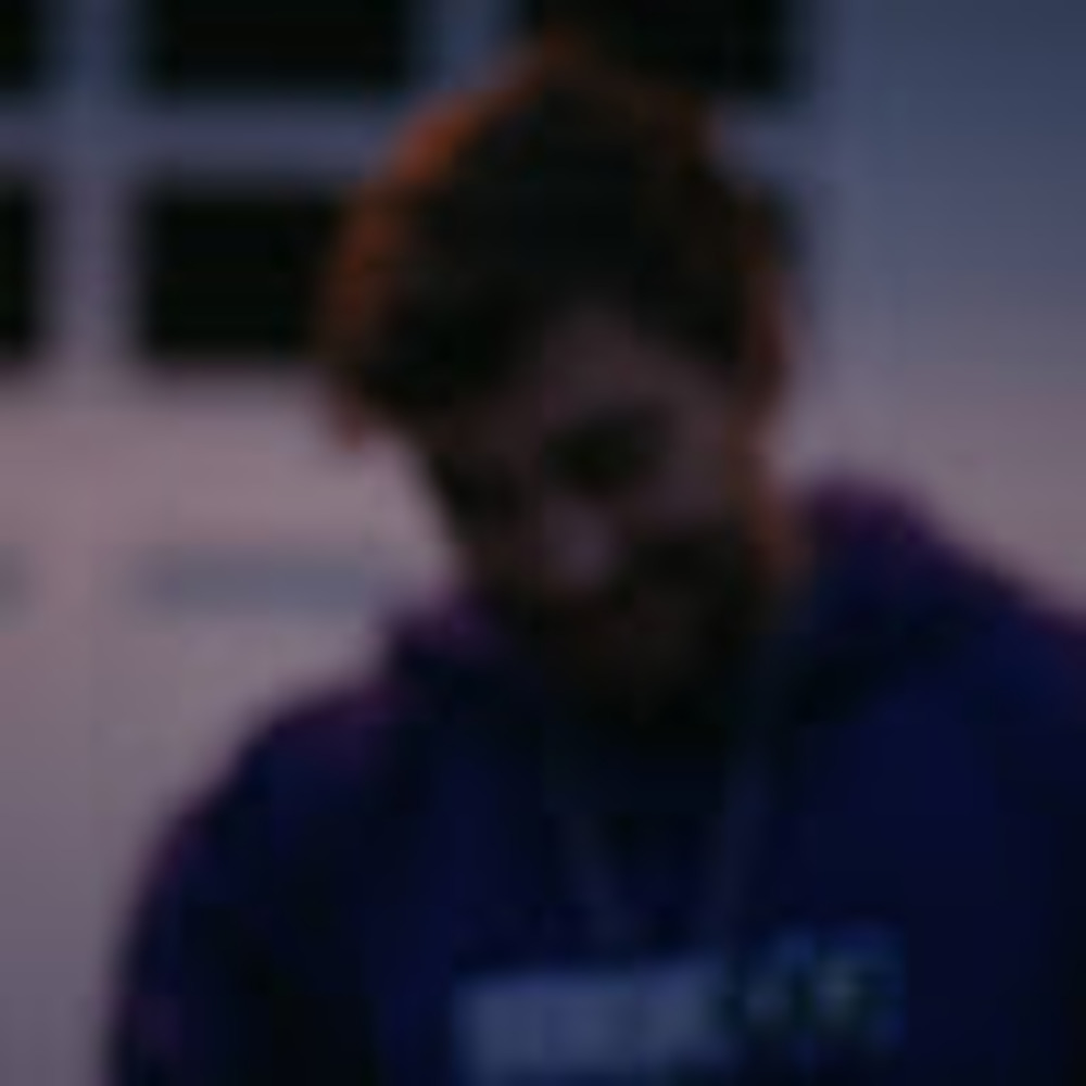 Meet your Posher, Devyn